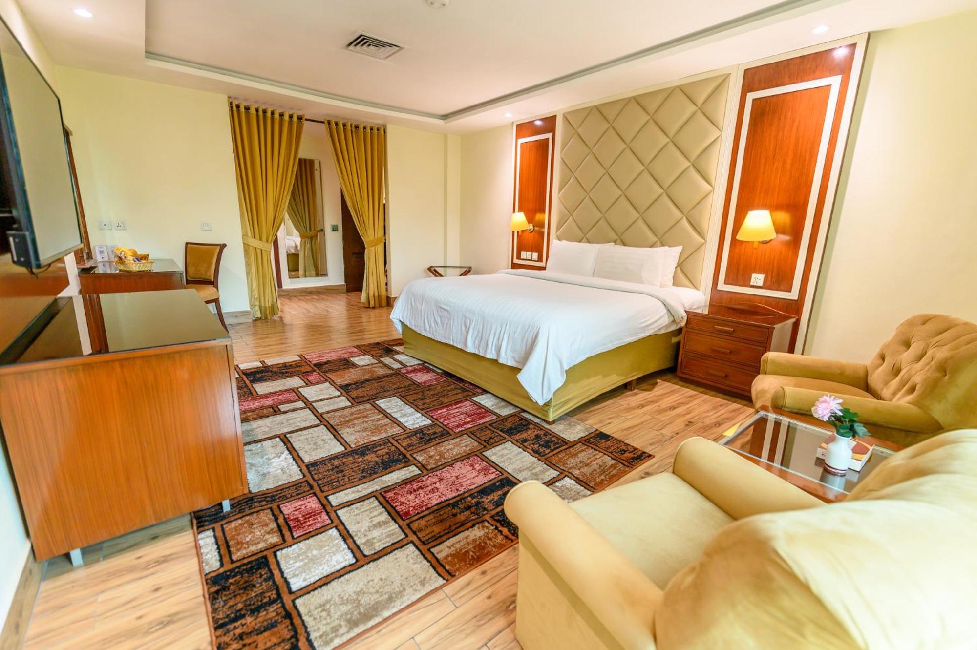 Hotel One Faisalabad Extérieur photo