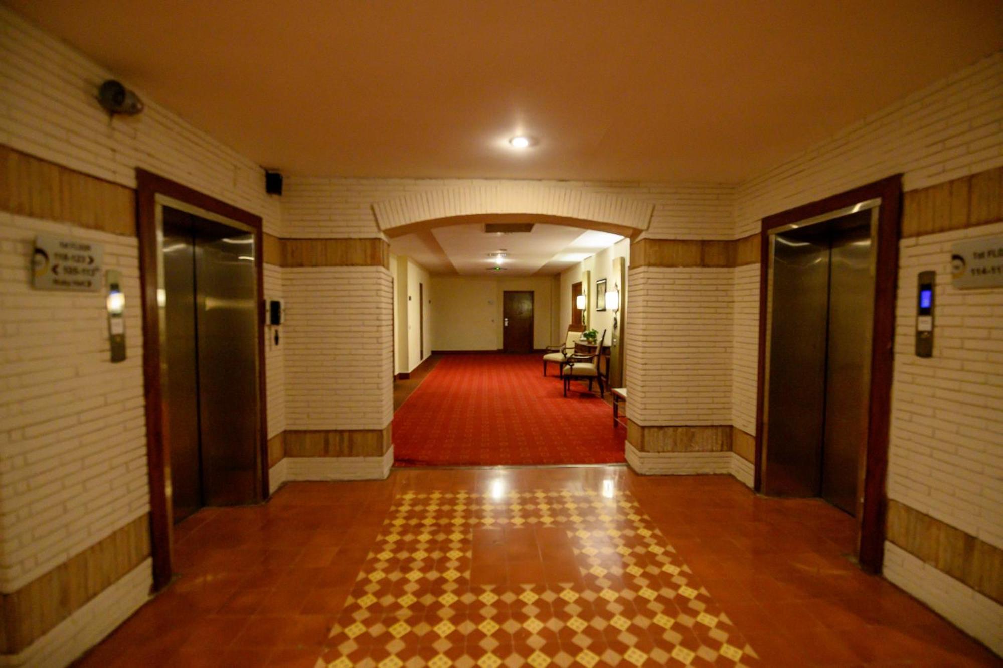 Hotel One Faisalabad Extérieur photo